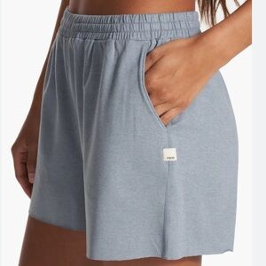Vuori Boyfriend Shorts Blueish-Grey S